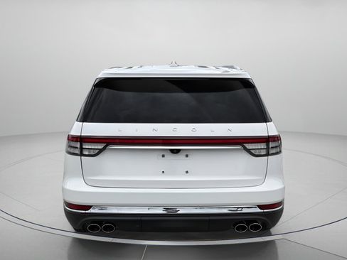 Used 2022 Lincoln Aviator Reserve w/ Equipment Group 201A RWD image 4