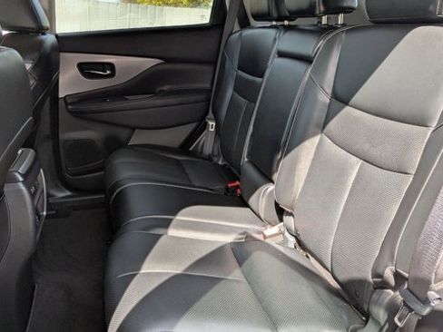 Used 2024 Nissan Murano SL image 27