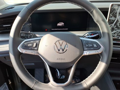 New 2026 Volkswagen Tiguan SE AWD/4WD image 10
