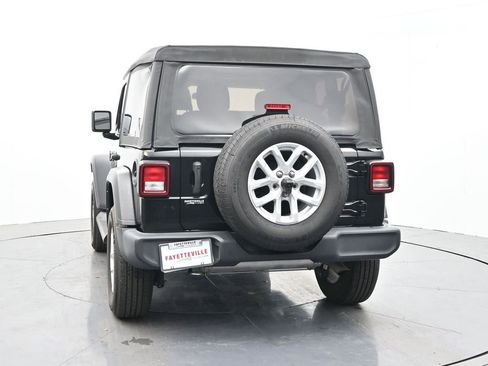 Used 2023 Jeep Wrangler Sport S image 8