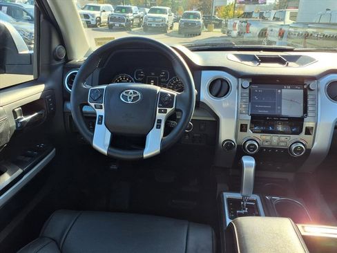 Used 2020 Toyota Tundra Platinum image 9