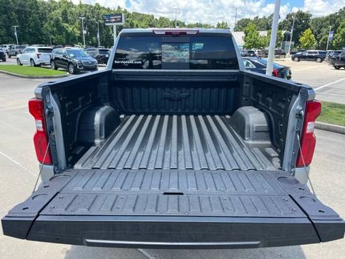 New 2026 Chevrolet Silverado 1500 High Country w/ Technology Package AWD/4WD image 9