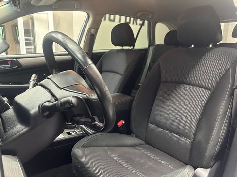 Used 2017 Subaru Outback 2.5i Premium AWD/4WD image 15