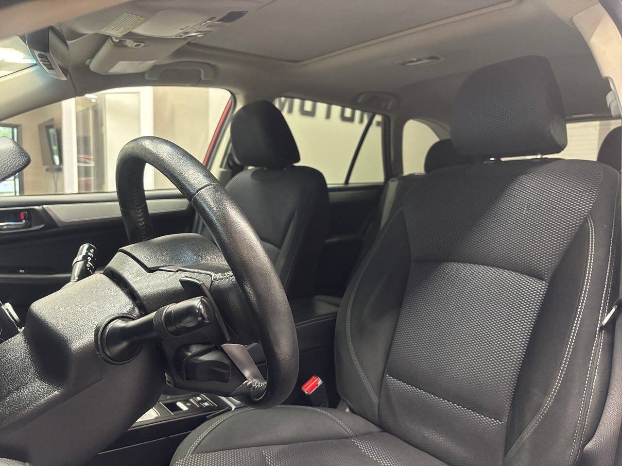 Used 2019 Subaru Outback 2.5i Premium w/ Popular Package #2 AWD/4WD image 14