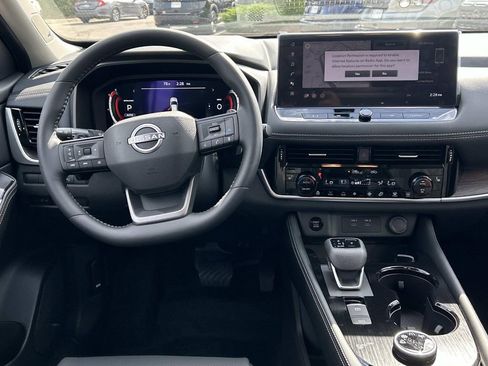 New 2026 Nissan Rogue Platinum w/ Platinum Premium Package AWD/4WD image 23