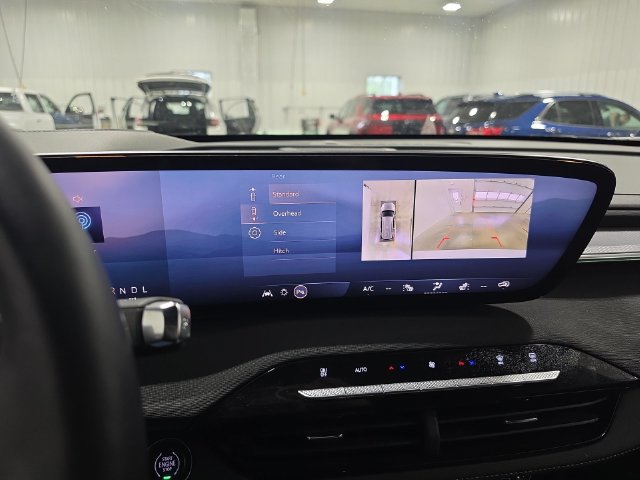 Used 2026 Buick Enclave Sport Touring AWD/4WD image 9