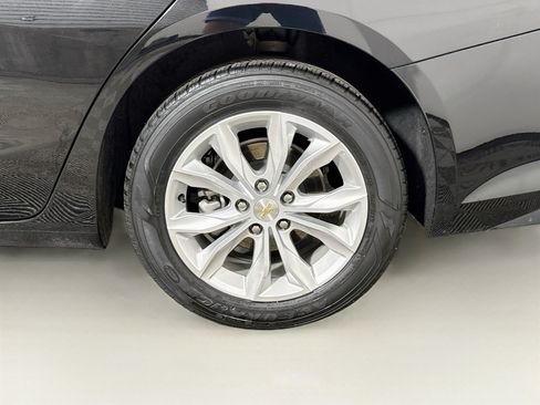 Used 2025 Chevrolet Malibu LT FWD image 29