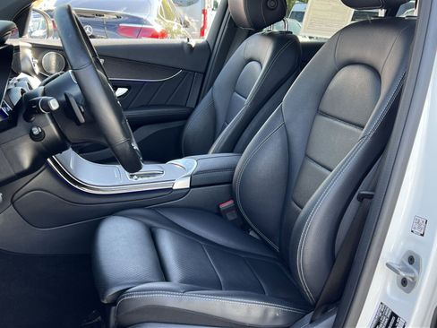 Certified 2021 Mercedes-Benz GLC 300 4MATIC image 11