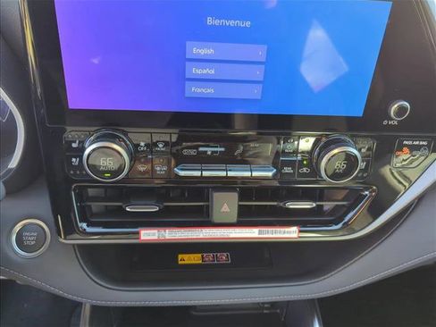New 2026 Toyota Highlander Limited image 22