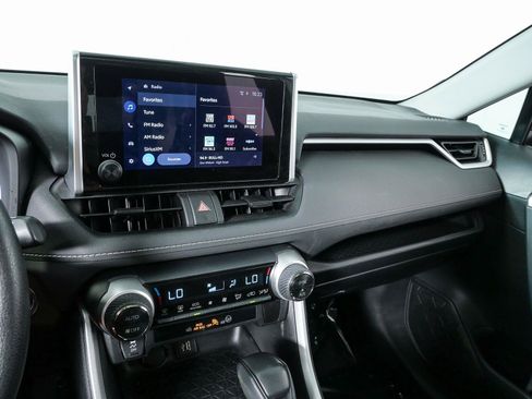 Used 2024 Toyota RAV4 XLE w/ Convenience Package AWD/4WD image 13