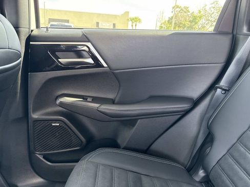 New 2026 Mitsubishi Outlander AWD image 16