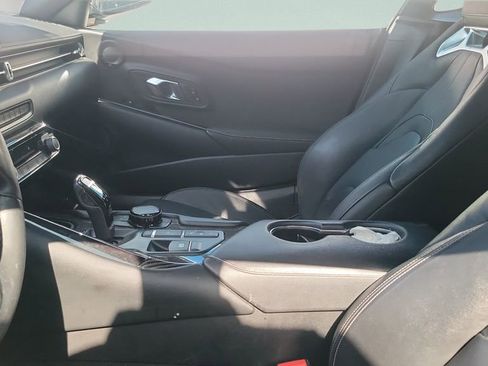Used 2021 Toyota Supra Premium w/ Driver Assist Package RWD image 4