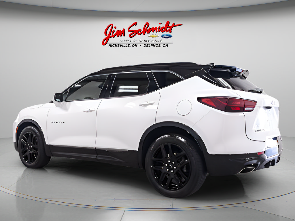 Used 2024 Chevrolet Blazer RS w/ Driver Confidence II Package AWD/4WD image 4