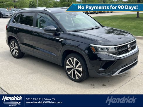 Certified 2023 Volkswagen Taos SE w/ Panoramic Sunroof Package FWD image 1