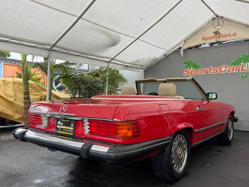 Used 1989 Mercedes-Benz 560 SL image 10