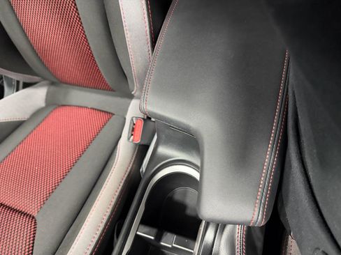 Used 2021 Subaru Impreza 2.0i Sport w/ Popular Package #3 image 40