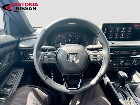 Used 2023 Honda Accord Sport image 14