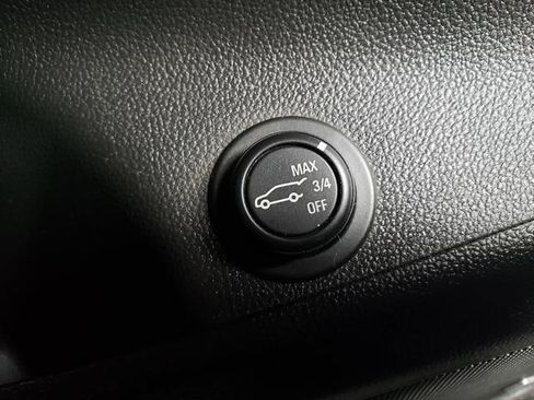 Used 2017 Buick Envision Premium AWD/4WD image 26