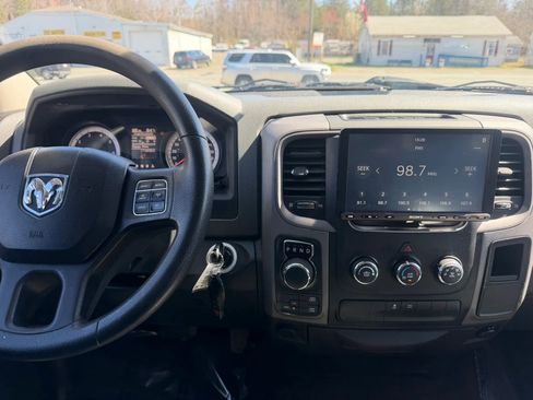 Used 2014 RAM 1500 Express w/ Black Ram 1500 Express Group AWD/4WD image 29