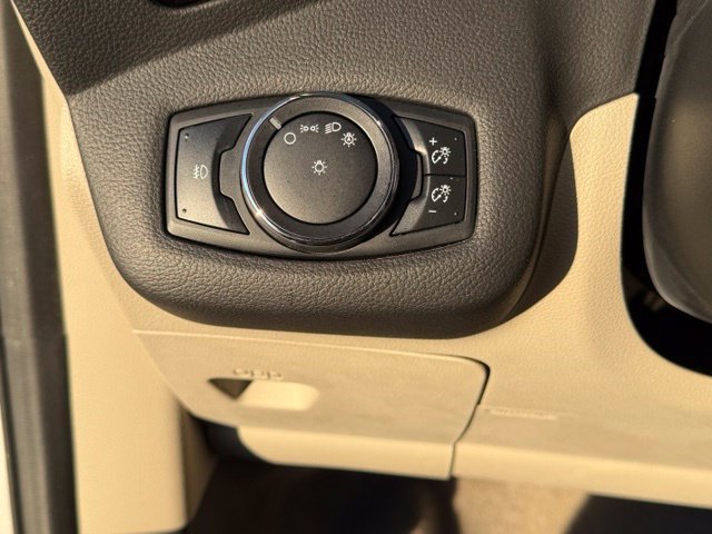 Used 2014 Ford Escape Titanium FWD image 17