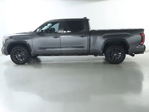 Used 2024 Toyota Tundra Platinum AWD/4WD image 41