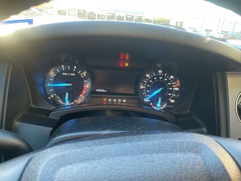 Certified 2017 Ford Expedition XLT w/ Equipment Group 201A image 19