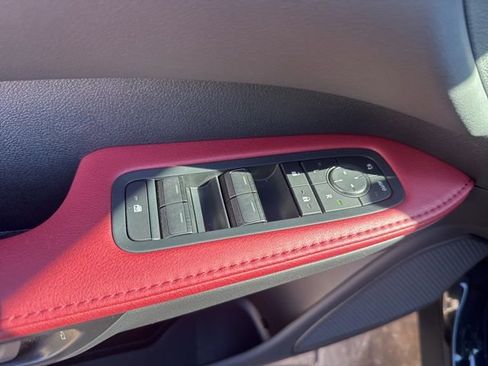 Used 2024 Lexus RX 500h F Sport w/ Convenience Package image 11