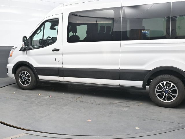 Used 2022 Ford Transit 350 XLT RWD image 4