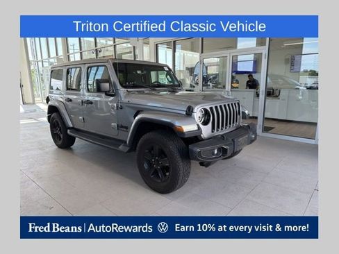 Used 2020 Jeep Wrangler Unlimited Sahara AWD/4WD image 1