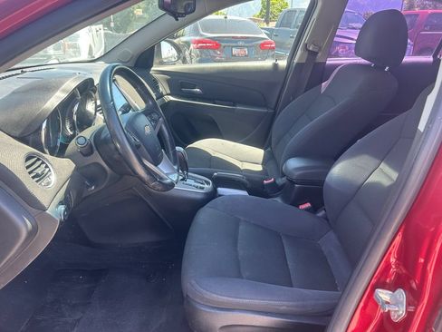 Used 2012 Chevrolet Cruze LT w/ RS Package FWD image 23