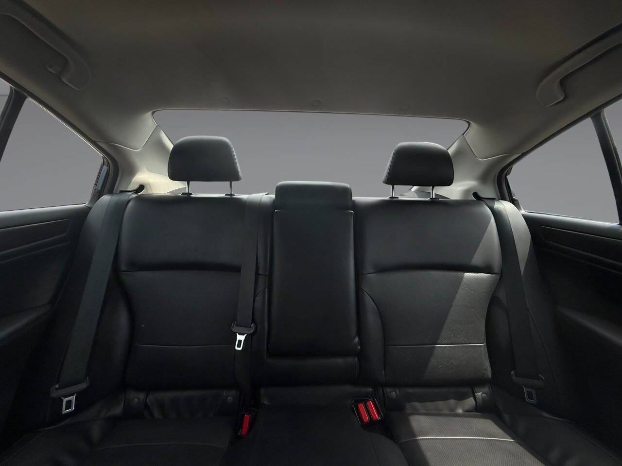 Used 2016 Subaru Legacy 2.5i Limited AWD/4WD image 35