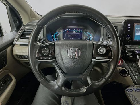 Used 2018 Honda Odyssey EX-L image 11