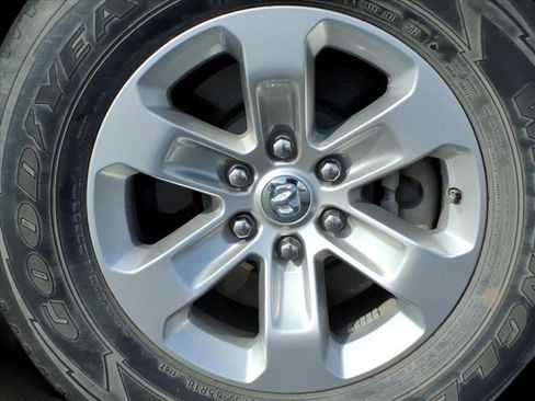 Used 2022 RAM 1500 Laramie image 2