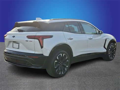 Used 2024 Chevrolet Blazer EV RS image 4