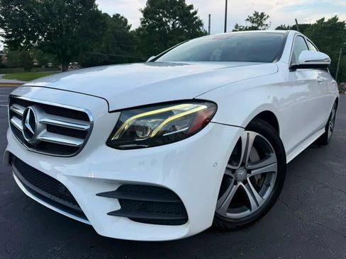 Used 2017 Mercedes-Benz E 300 image 2