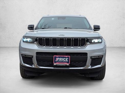 Used 2021 Jeep Grand Cherokee L Limited image 2