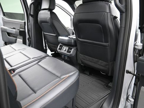 Used 2025 Ford F150 Lariat w/ Equipment Group 502A High image 37