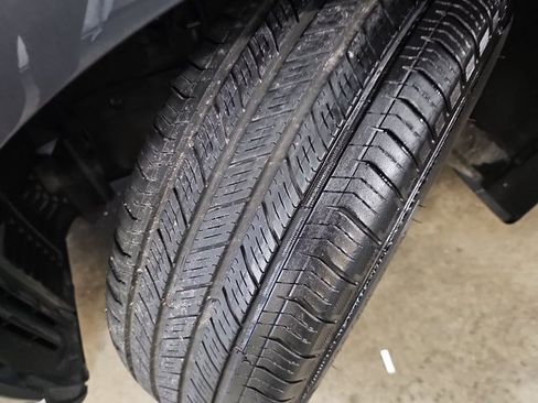 Certified 2024 Lexus RX 350h w/ Accessory Package (K3) image 32