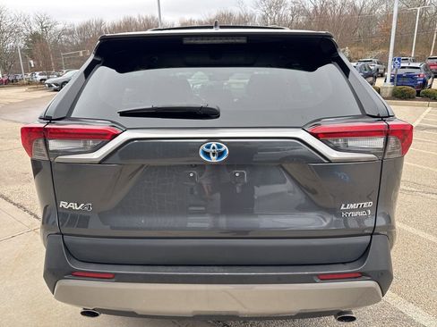 Used 2023 Toyota RAV4 Limited image 3