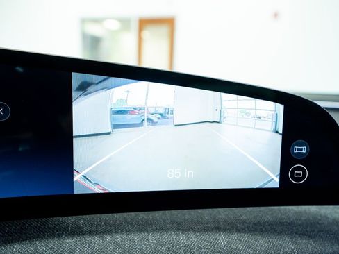 Used 2024 Lucid Air Pure RWD image 39