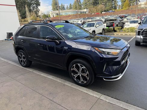 Certified 2024 Toyota RAV4 XSE image 6