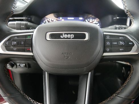 Used 2022 Jeep Compass Limited image 25