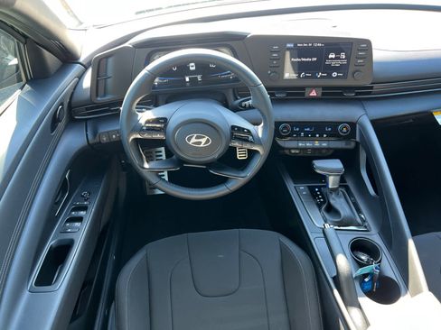 New 2025 Hyundai Elantra Sport image 14