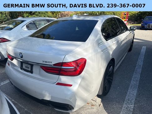 Used 2019 BMW 750i w/ Executive Package image 53
