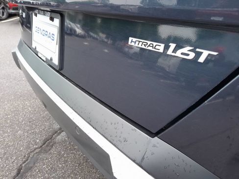 Used 2024 Hyundai Kona Limited AWD/4WD image 46