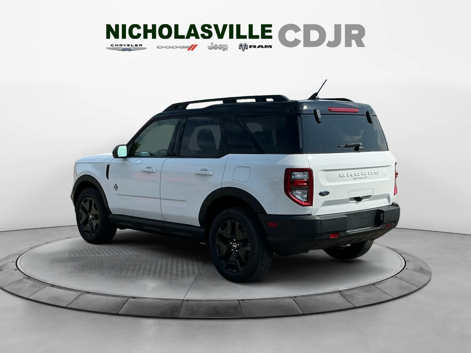 Used 2022 Ford Bronco Sport Outer Banks AWD/4WD image 3