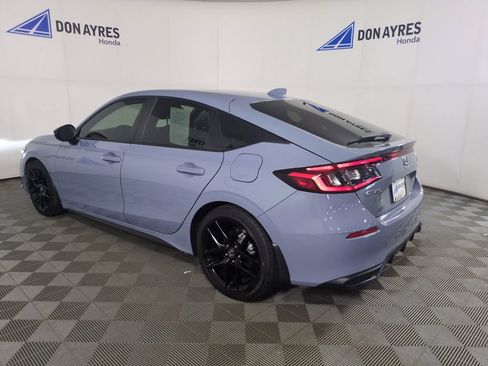 Used 2024 Honda Civic Sport image 3