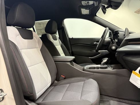 New 2026 Chevrolet Trax RS image 14