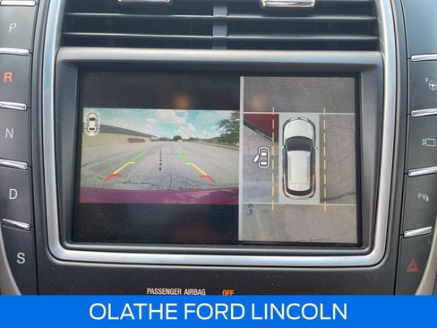 Used 2016 Lincoln MKX Reserve w/ Technology Package AWD/4WD image 16