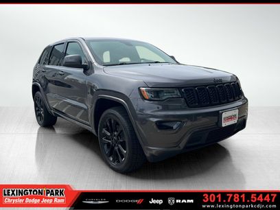 Used 2020 Jeep Grand Cherokee Altitude